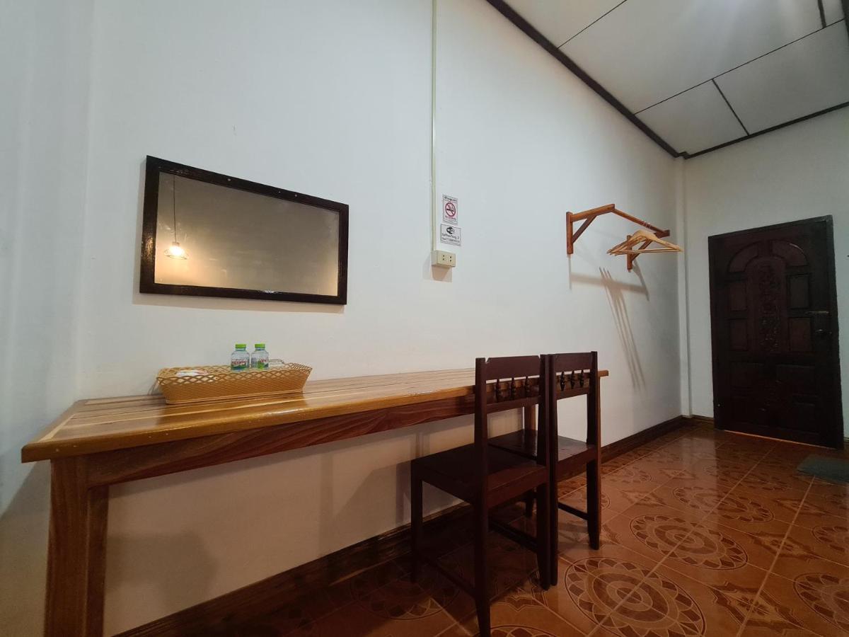 ואנג ויינג Saphaothong Guesthouse מראה חיצוני תמונה