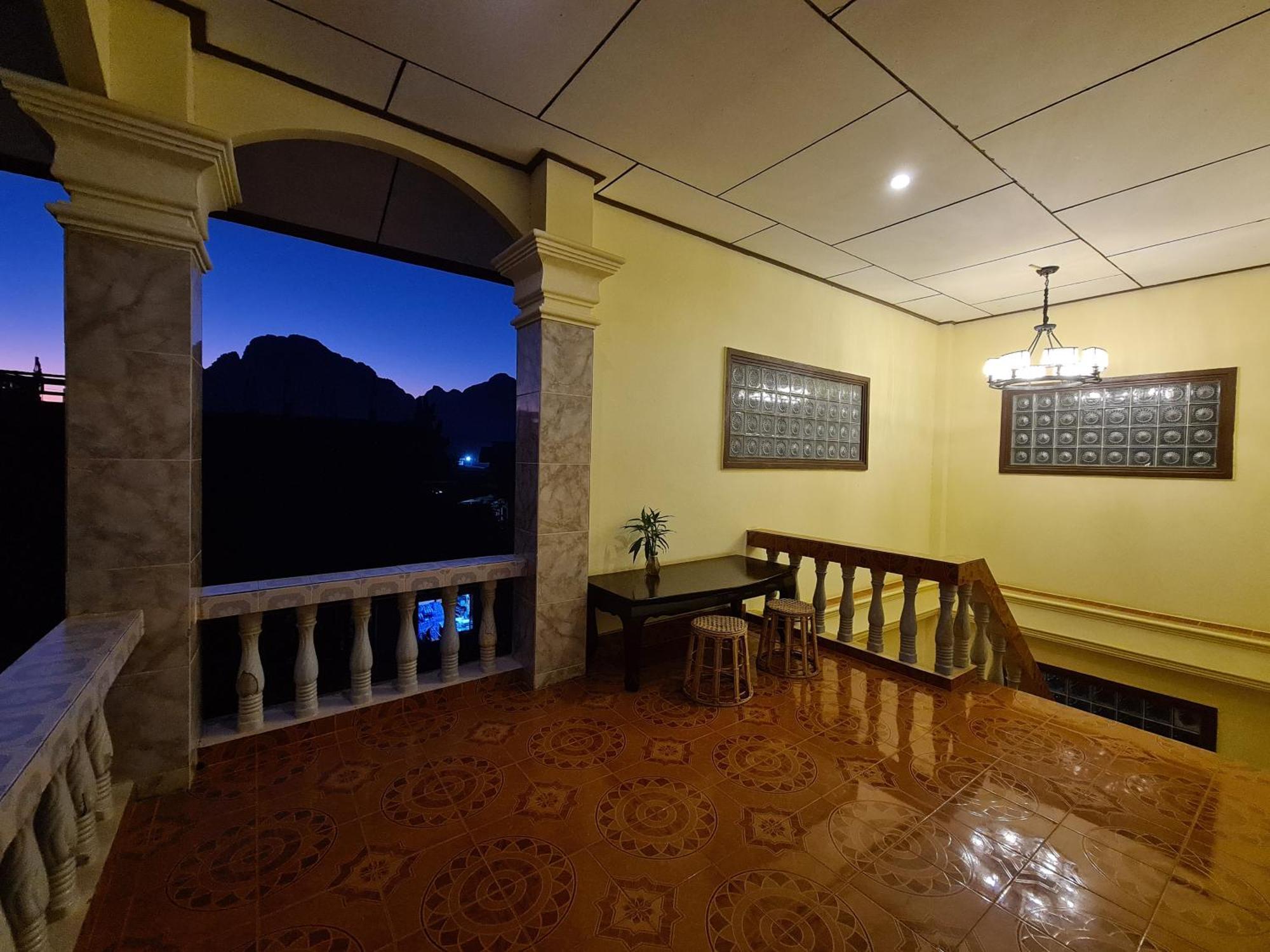 ואנג ויינג Saphaothong Guesthouse מראה חיצוני תמונה